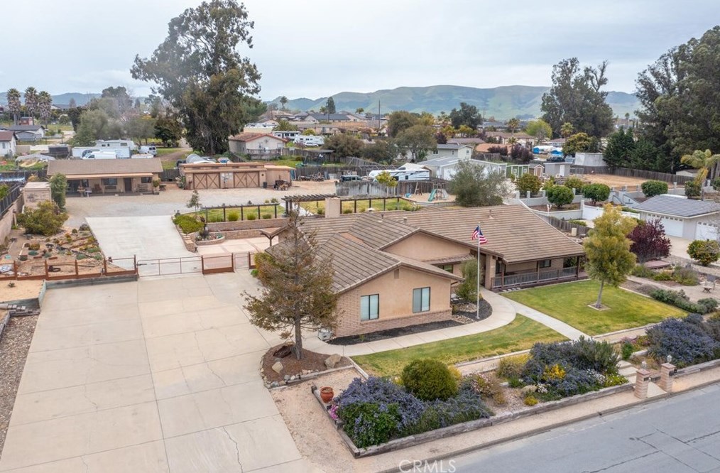 225 Cyclone St, Nipomo, CA 93444