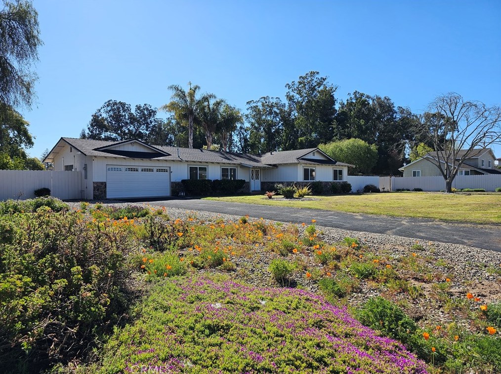 1431 La Loma Dr, Nipomo, CA 93444