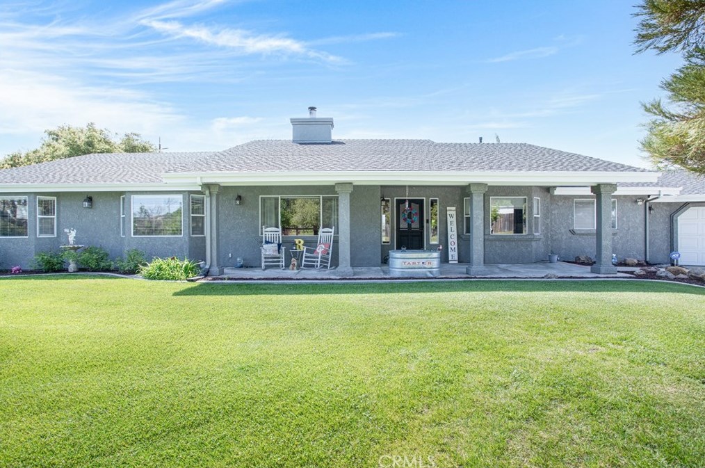 15500 Powerline Rd, Atascadero, CA 93422-6405