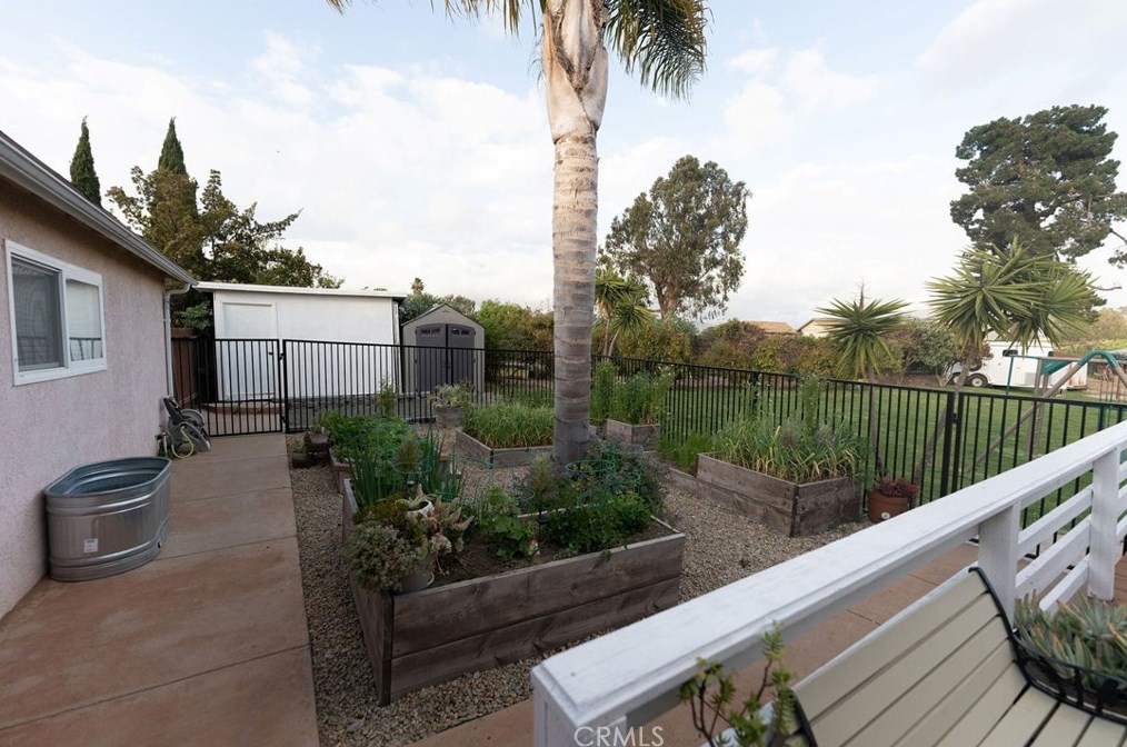 1245 Cielo Ln, Nipomo, CA 93444-9752