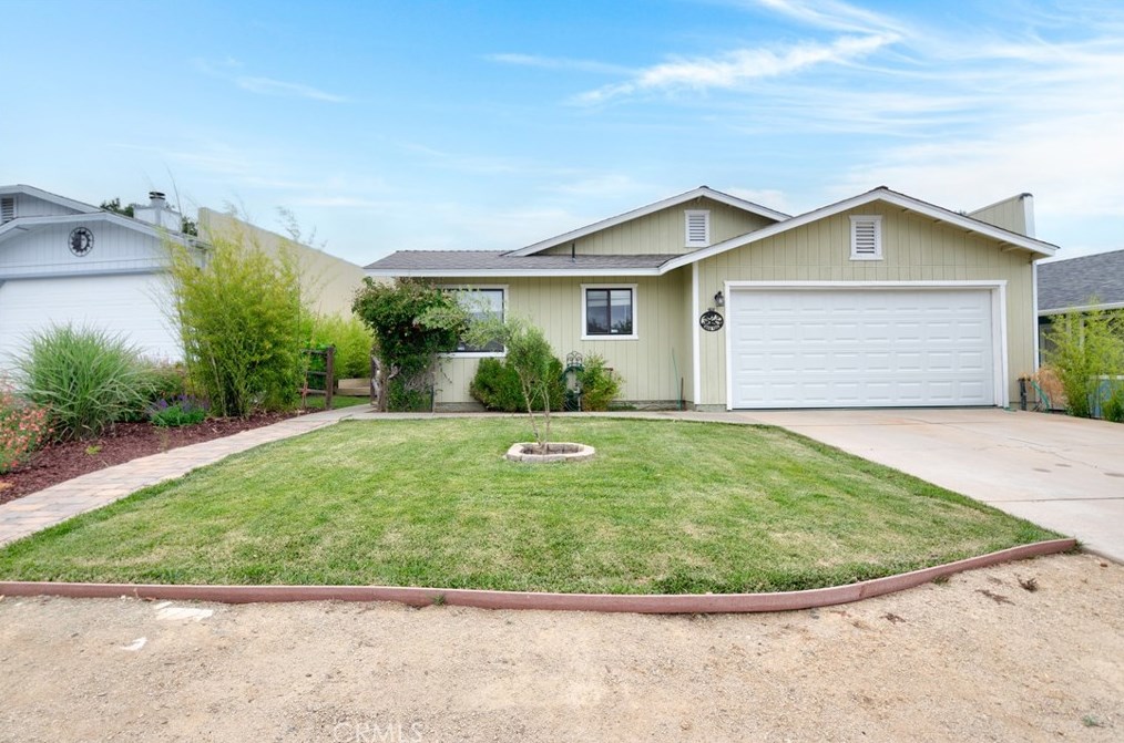 4914 Buck Tail Ln, Lake Nacimiento, CA 93446