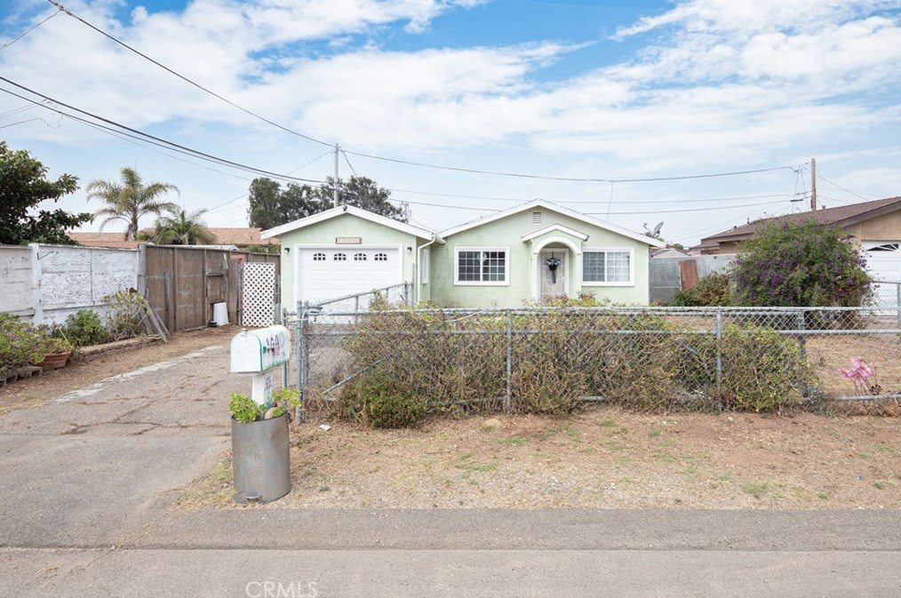 1640 15th St, Oceano, CA 93445