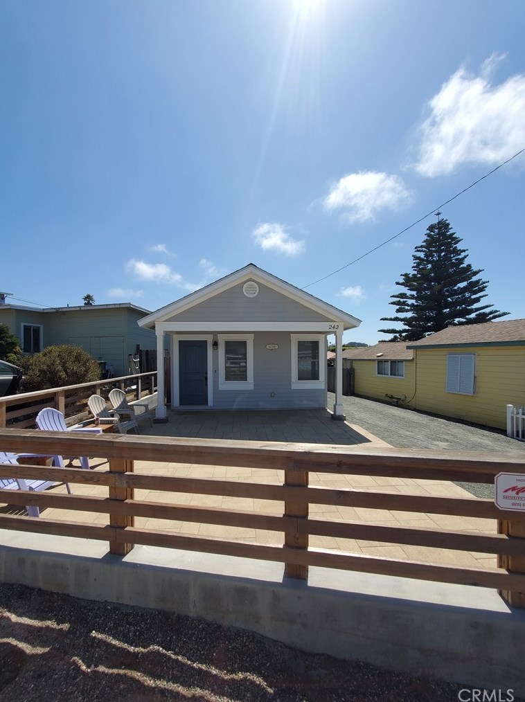 242 Surf St, Morro Bay, CA 93442