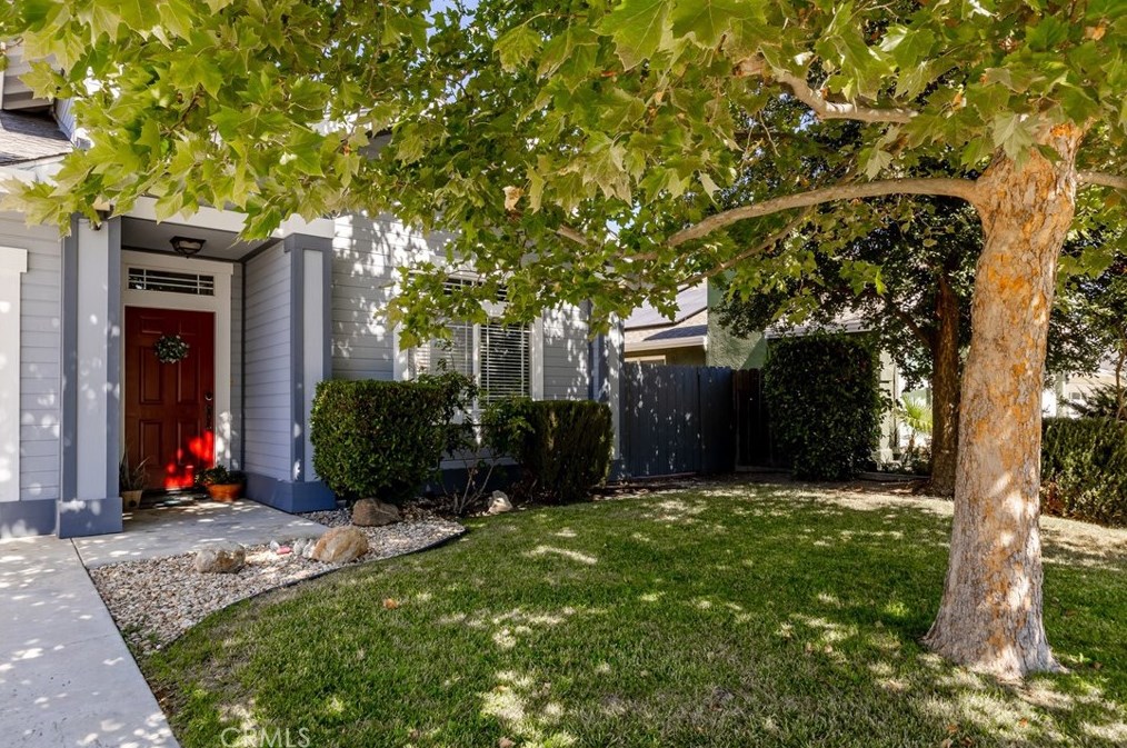908 Calle Cynthia, Atascadero, CA 93422-8839
