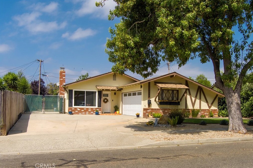 1208 Fernwood Dr, San Luis Obispo, CA 93401