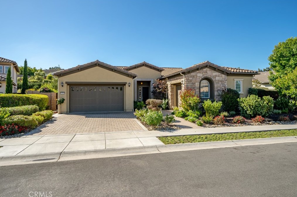 1785 Blue Ct, Nipomo, CA 93444-6623