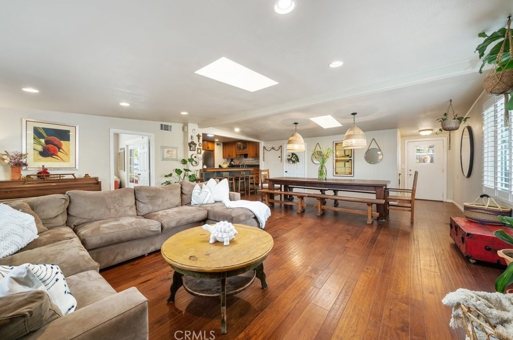 320 Crum Rd, Templeton, CA 93465