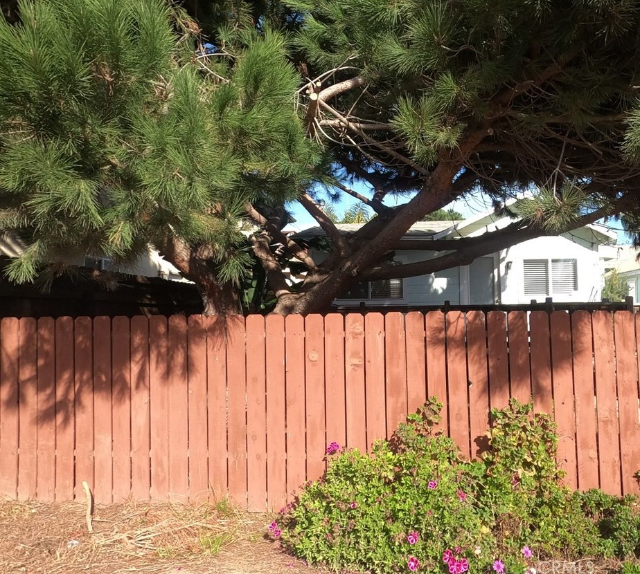 1720 Paso Robles St, Oceano, CA 93445
