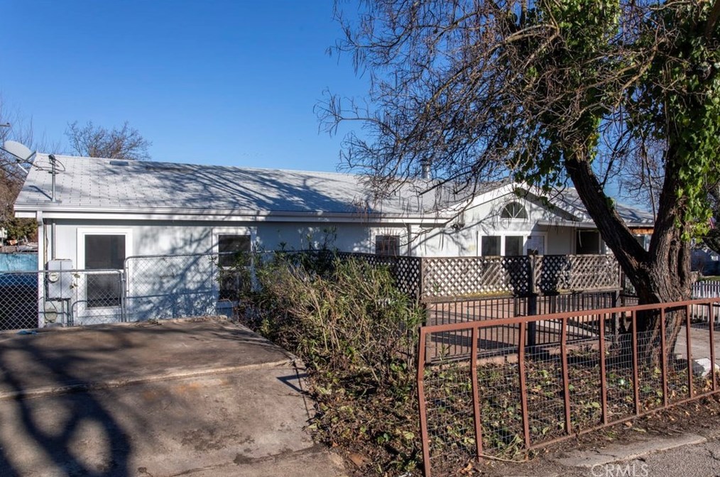 9177 Ash St, Atascadero, CA 93422