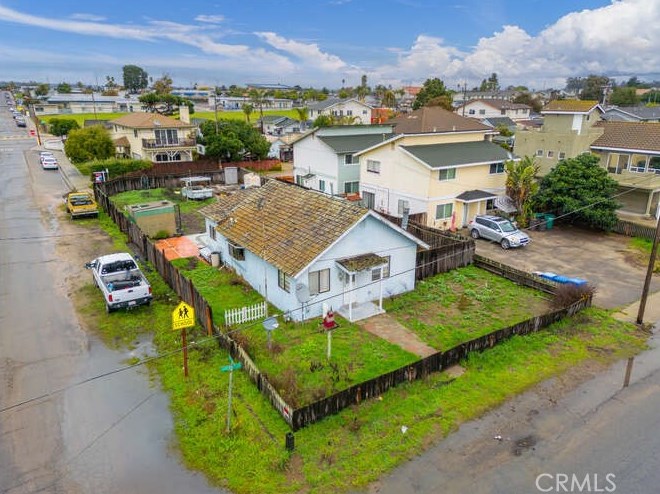 1711 Ocean St, Oceano, CA 93445