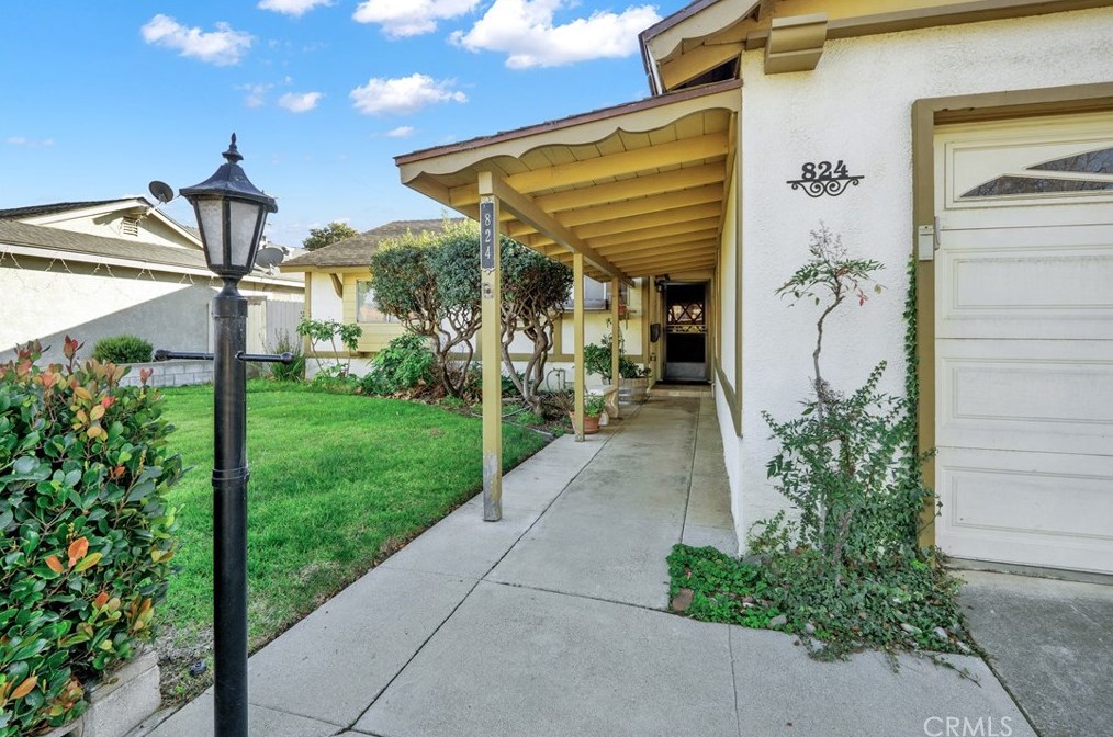 824 Morrison Ave, Santa Maria, CA 93458-6007