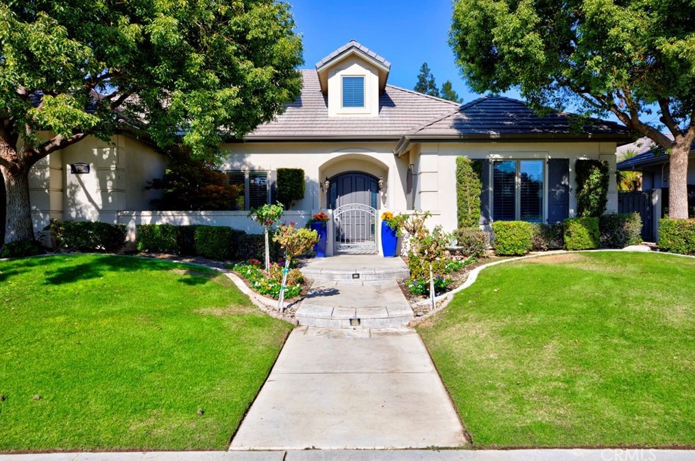 11210 Draper Ct, Bakersfield, CA 93311