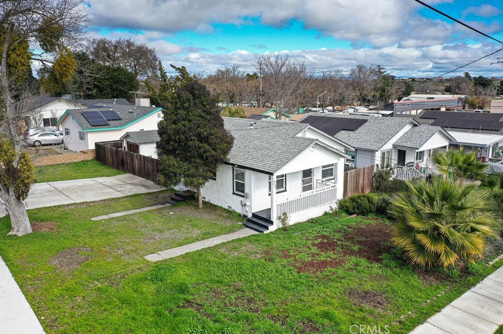 533 28th St, Lake Nacimiento, CA 93446