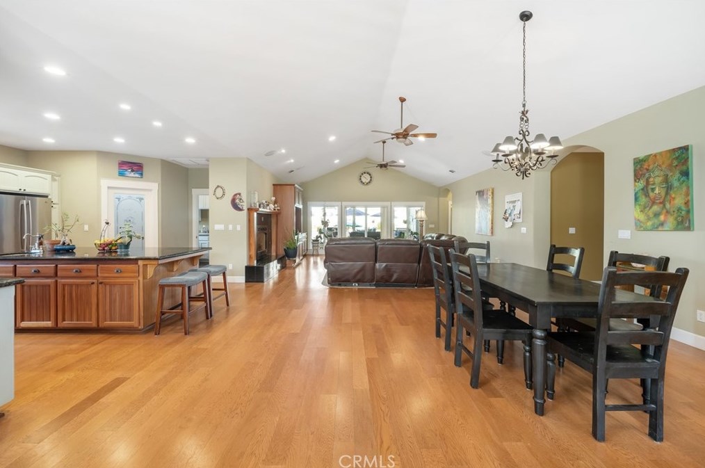 1857 Southfork Pl, Lake Nacimiento CA  93446-4260 exterior