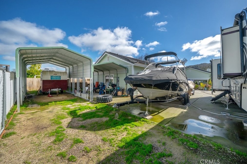 1857 Southfork Pl, Lake Nacimiento CA  93446-4260 exterior