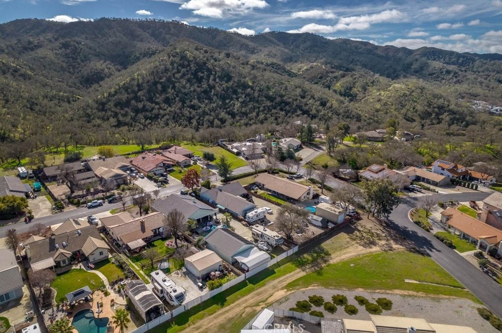 1857 Southfork Pl, Lake Nacimiento CA  93446-4260 exterior