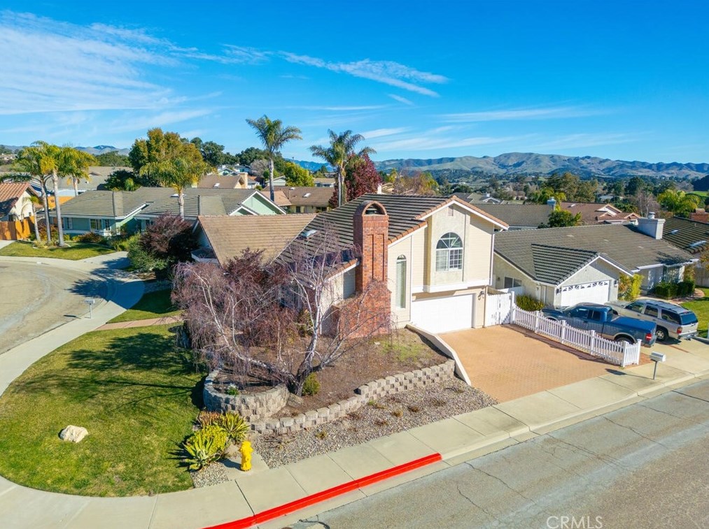 212 La Paz Cir, Pismo Beach, CA 93420-2932