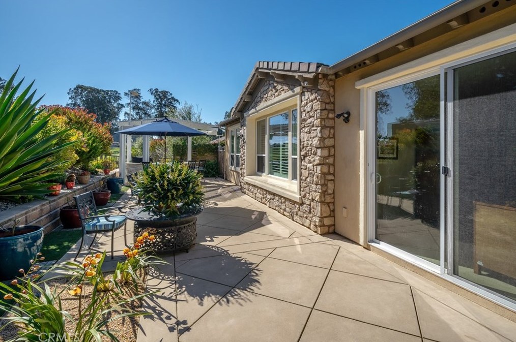 969 Allison Ct, Nipomo CA  93444-6644 exterior