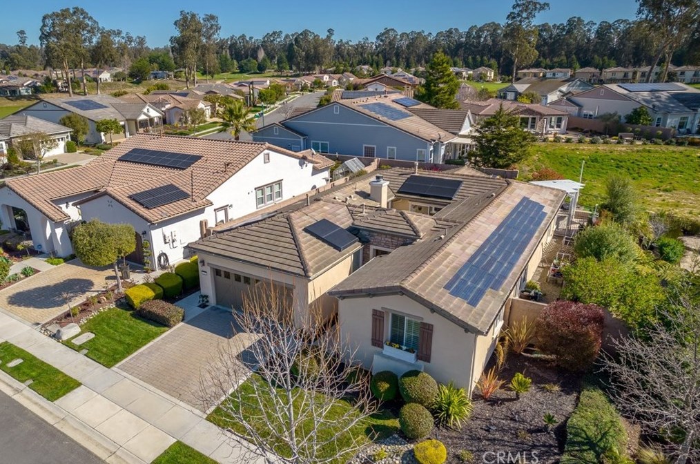 969 Allison Ct, Nipomo CA  93444-6644 exterior
