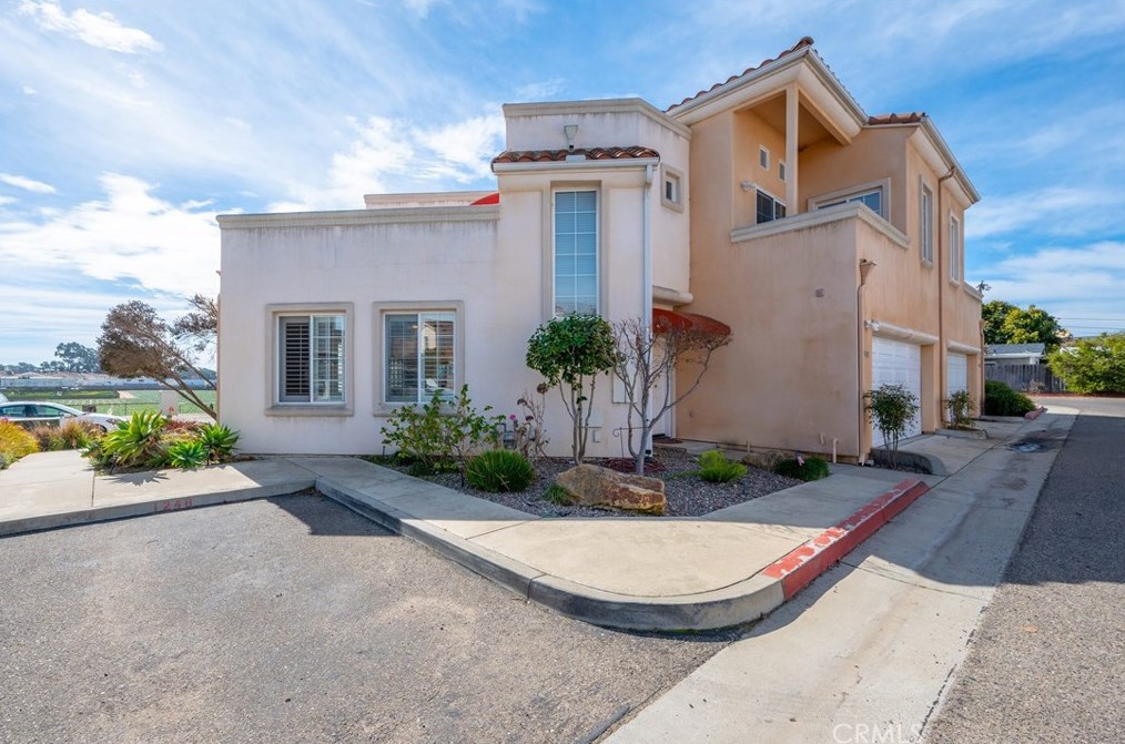 1248 Aberdeen Ct, Pismo Beach, CA 93433-3103