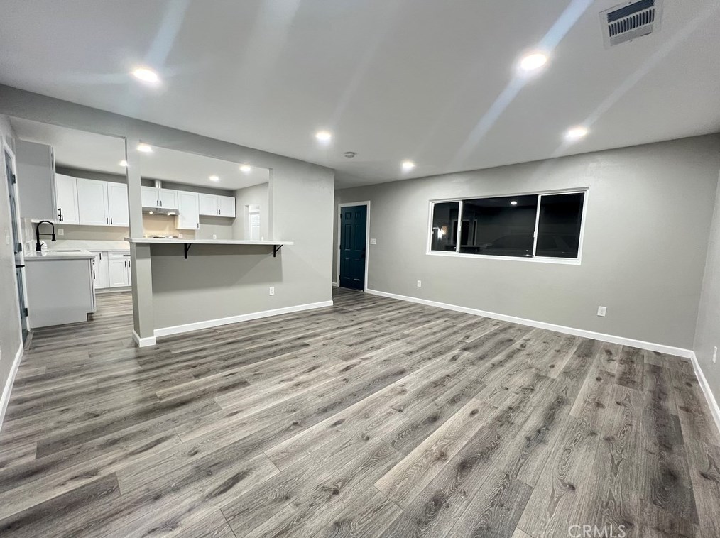 1209 W Ave J12, Lancaster, CA 93534