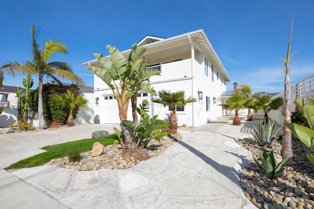 338 6th St, Pismo Beach CA  93433-1632 exterior