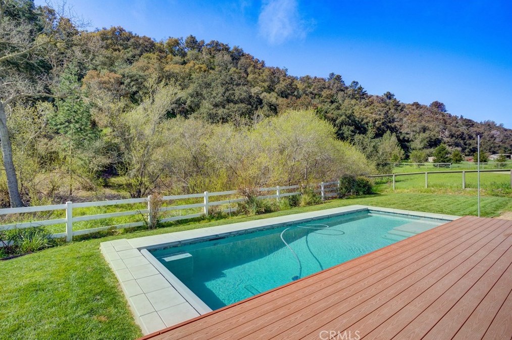 1854 Deer Canyon Rd, Pismo Beach CA  93420-4976 exterior