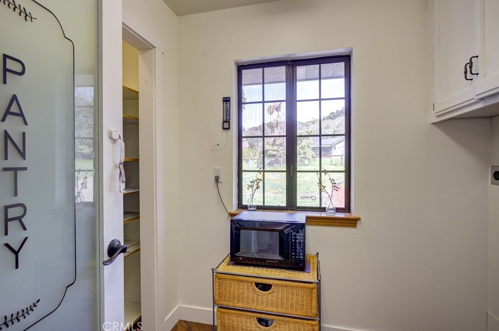 1854 Deer Canyon Rd, Pismo Beach CA  93420-4976 exterior