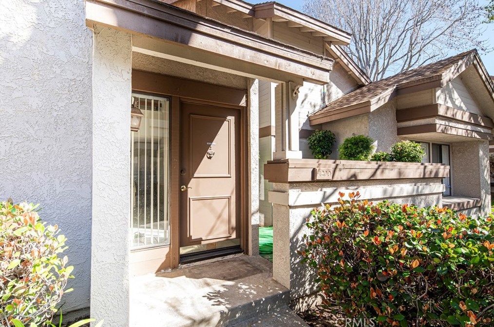 1209 Sandstone Ln, Santa Maria, CA 93454