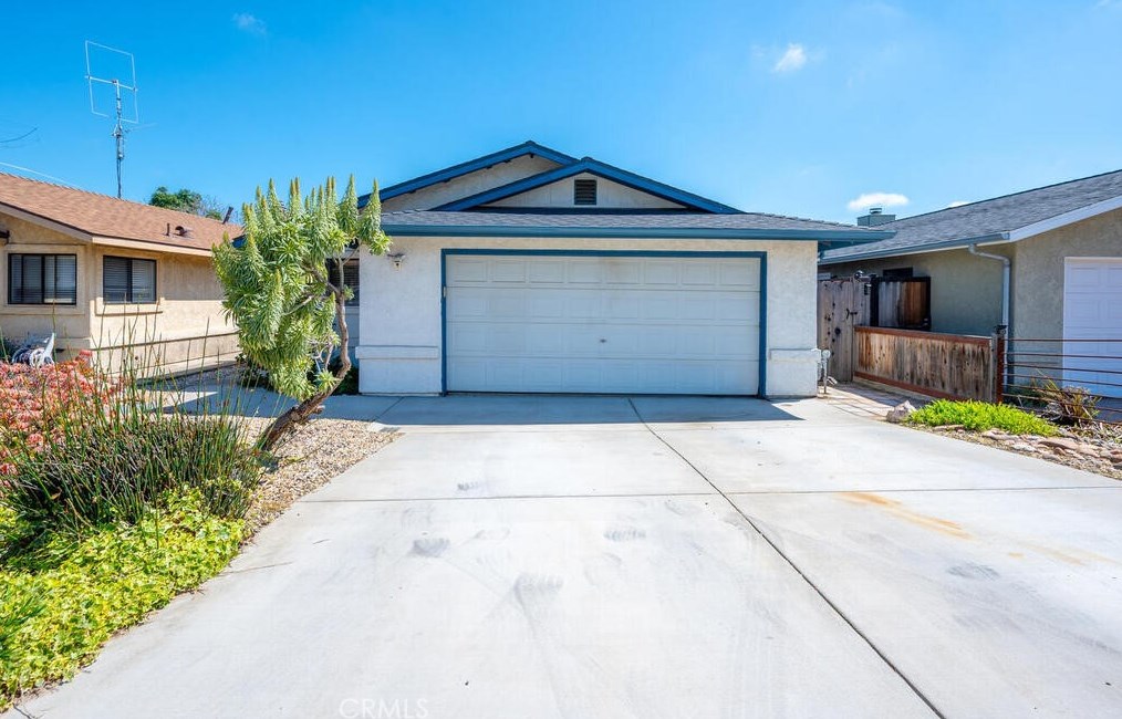 421 Souza Dr, Nipomo, CA 93444