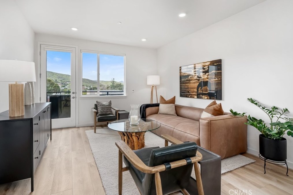 2475 Victoria Ave #309, San Luis Obispo, CA 93401