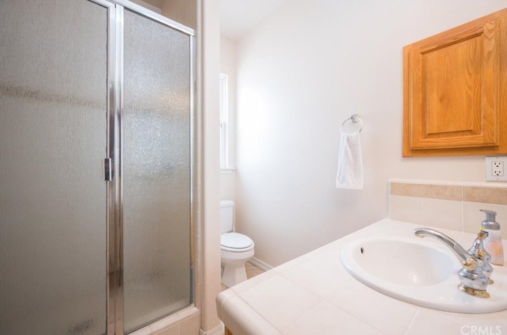 640 Sweet Donna Pl, Nipomo CA  93444-9364 exterior