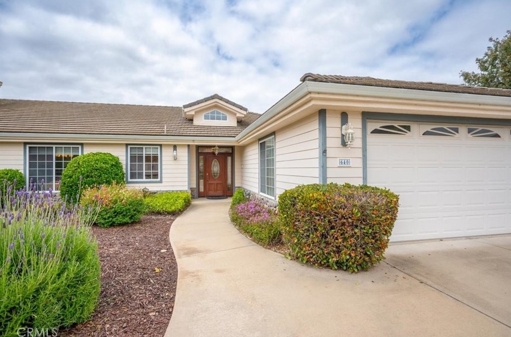 640 Sweet Donna Pl, Nipomo CA  93444-9364 exterior