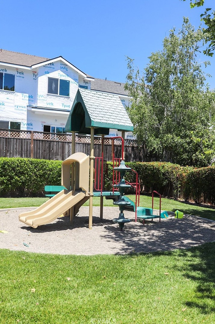 989 La Costa Ct, Atascadero CA  93422-5821 exterior