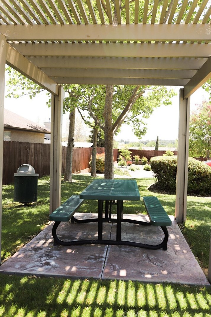 989 La Costa Ct, Atascadero CA  93422-5821 exterior