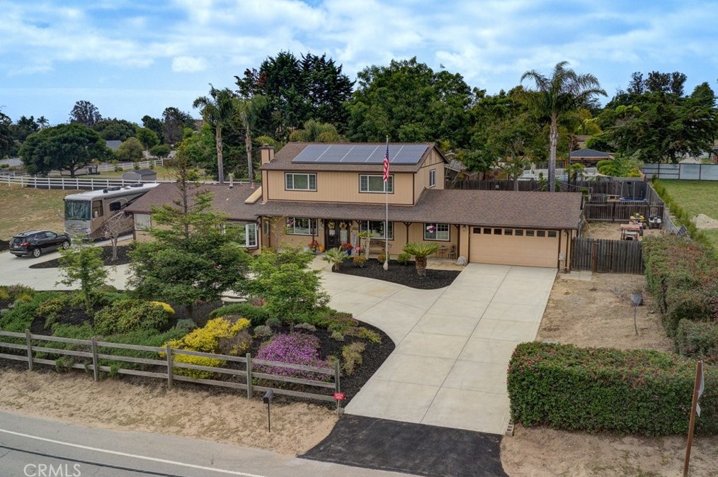 1610 Division St, Nipomo, CA 93444-8770