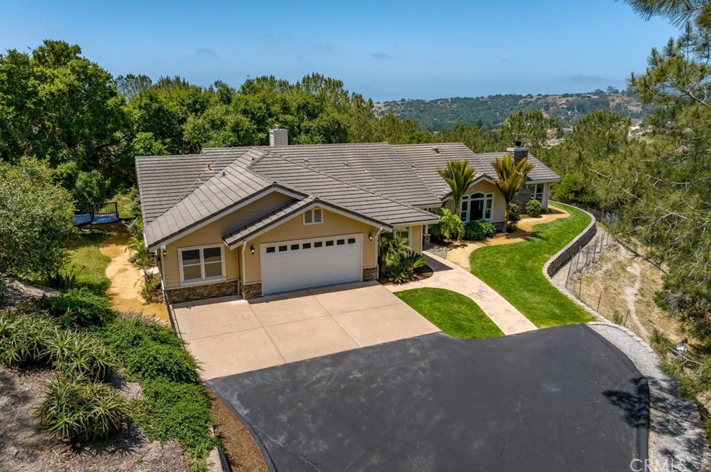 520 Torrey Pine Pl, Pismo Beach, CA 93420-5000