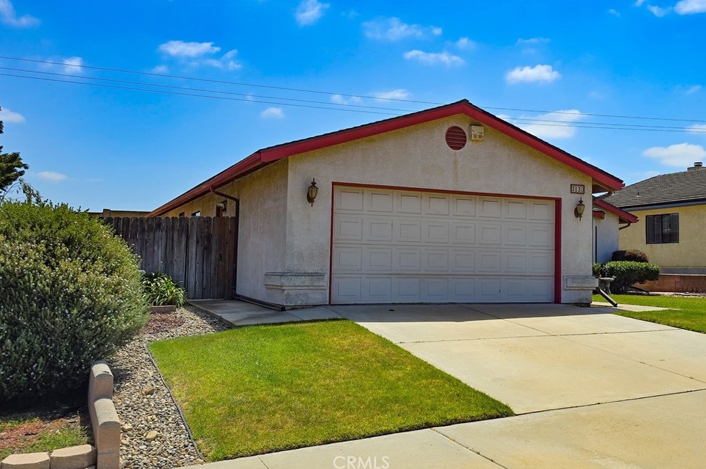 3130 Bunfill Dr, Santa Maria, CA 93455-7116