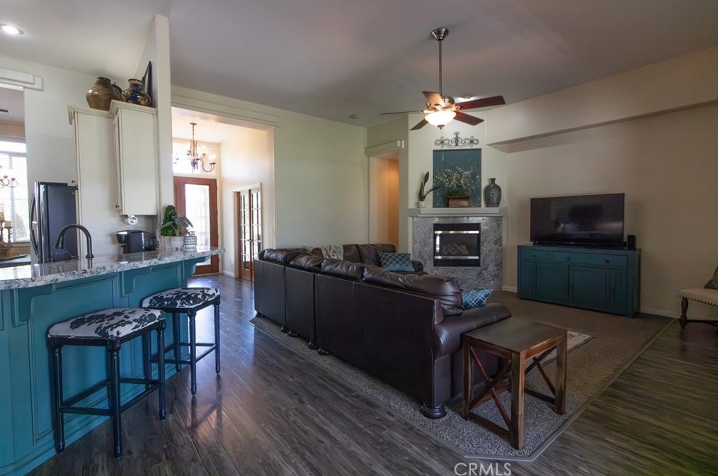 15943 Chateau Montelena Dr, Bakersfield CA  93314-5342 exterior