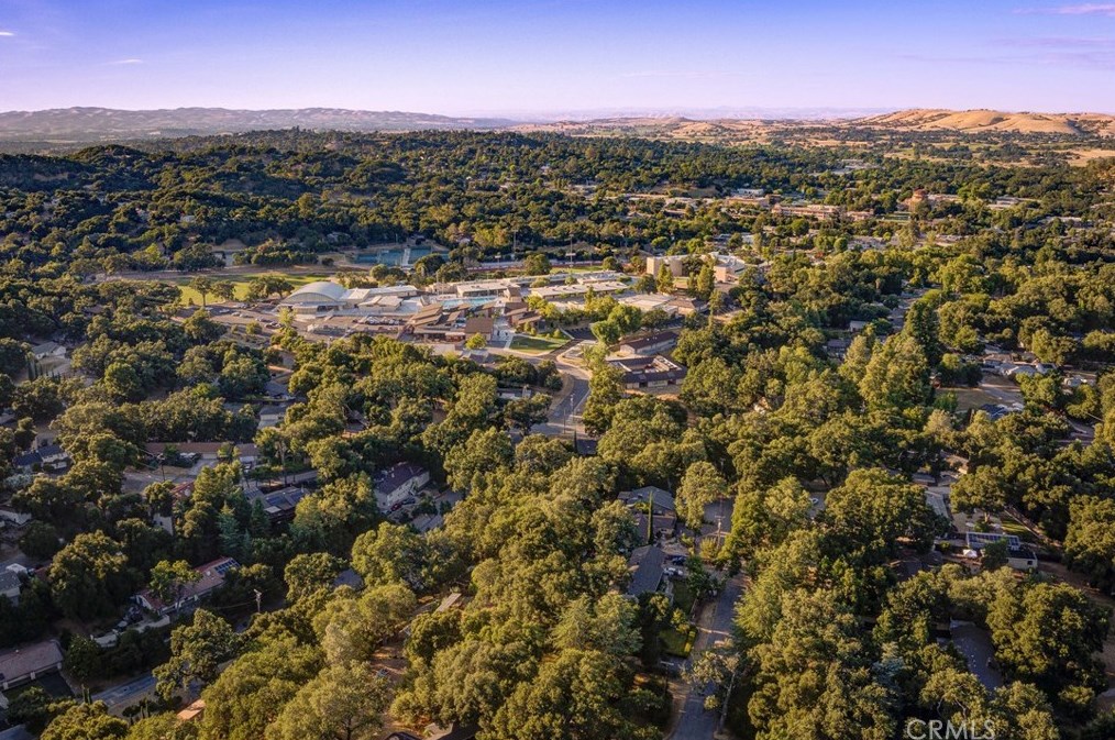 7680 San Marcos Rd, Atascadero CA  93422-4060 exterior