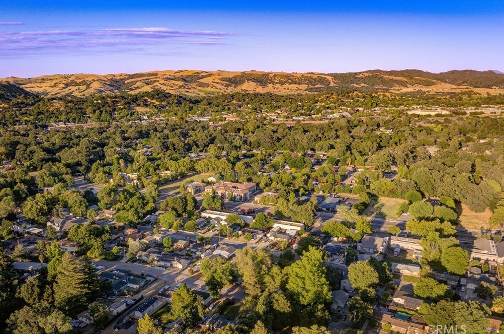 7680 San Marcos Rd, Atascadero CA  93422-4060 exterior