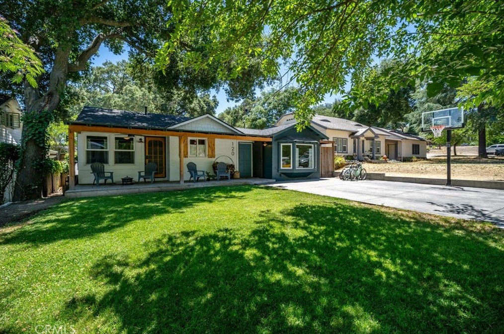120 18th St, Lake Nacimiento, CA 93446-1502