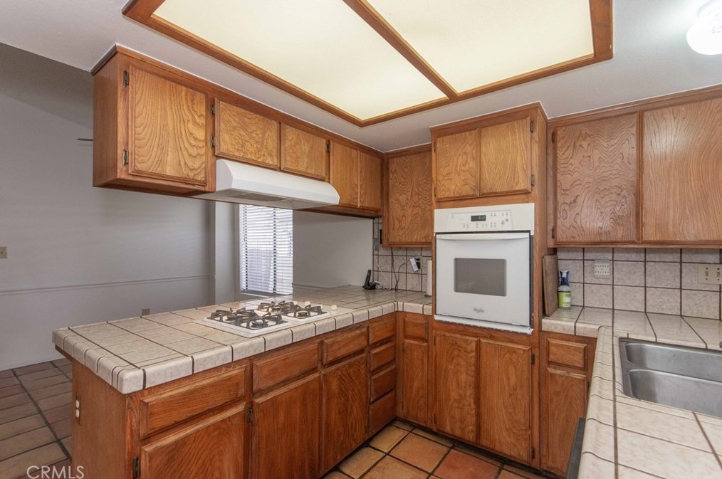 10301 Hageman Rd, Bakersfield CA  93312-2326 exterior