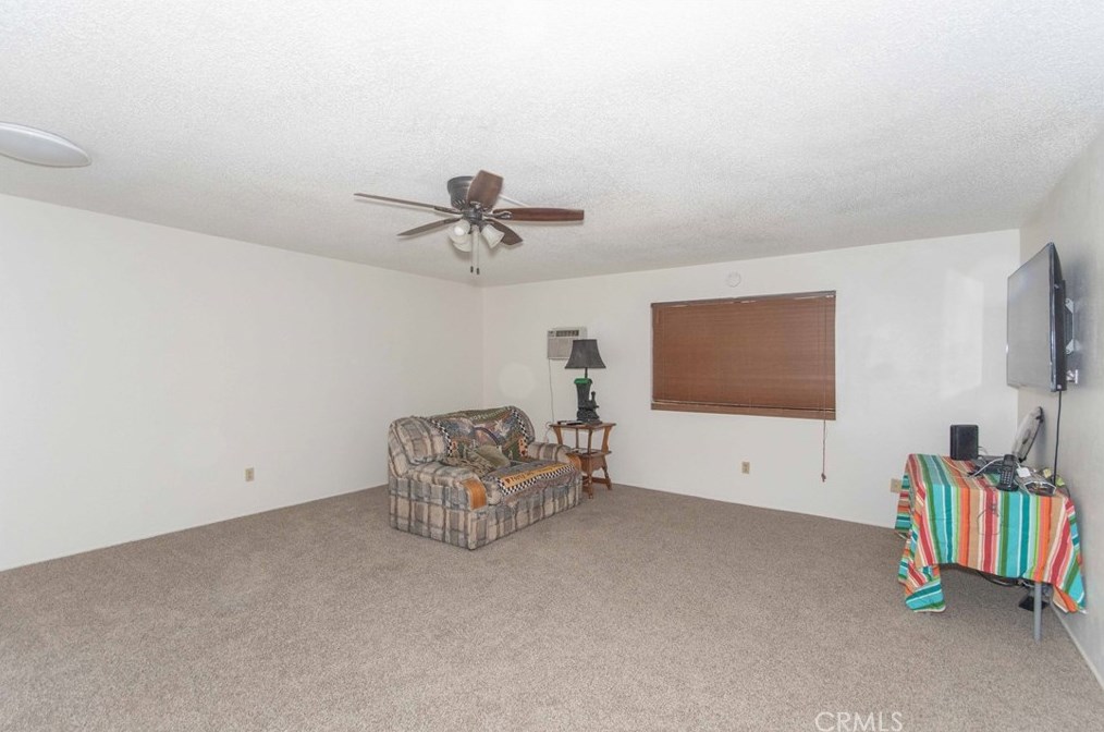 10301 Hageman Rd, Bakersfield CA  93312-2326 exterior