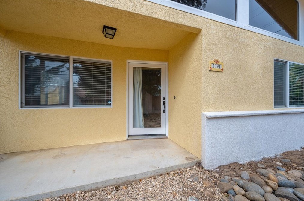 2391 Paso Robles St, Oceano, CA 93445