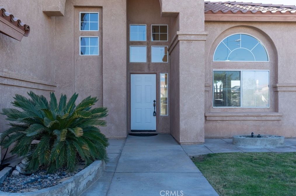 1967 Carter Ct, Calexico, CA 92231