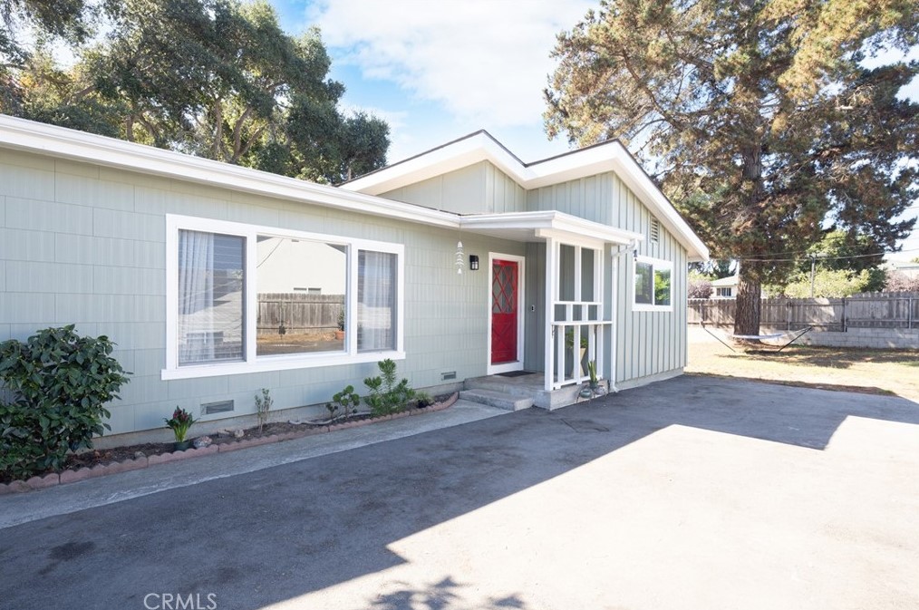 1169 Ash St, Pismo Beach, CA 93420