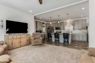 1651 Via Quantico, Santa Maria, CA 93454 - Photo 12