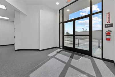 2008 W Dorothea Avenue, Visalia, CA 93277 - Photo 4