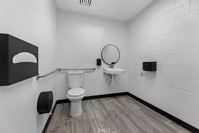 2008 W Dorothea Avenue, Visalia, CA 93277 - Photo 16